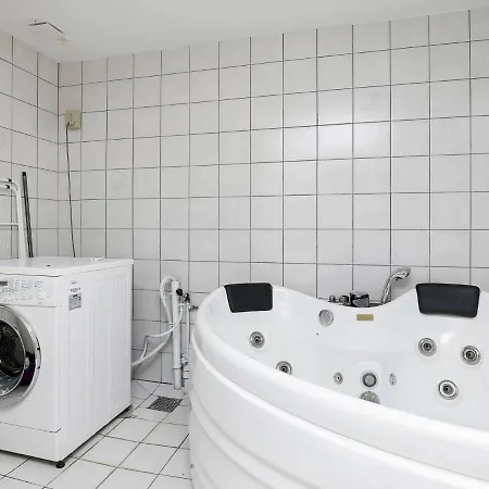 Two-bedroom In Ringkobing 10 Semesterbostad Dannemare