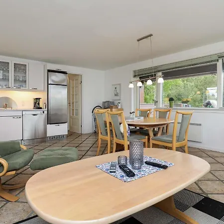 Two-bedroom In Ringkobing 10
